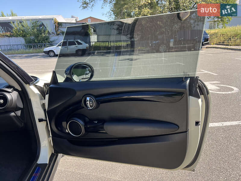 Хэтчбек MINI Cooper 2014 в Киеве фото 24 Хэтчбек MINI Cooper 2014 в Киеве