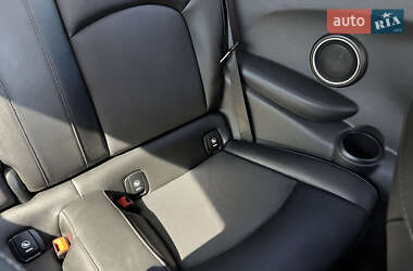 Хэтчбек MINI Cooper 2014 в 