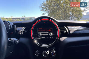 Хэтчбек MINI Cooper 2014 в Киеве
