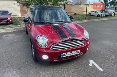 Хэтчбек MINI Cooper 2007 в 