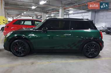 Хэтчбек MINI Cooper 2014 в 