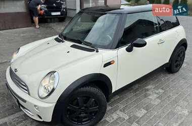 Хетчбек MINI Cooper 2004 в 