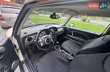 Хетчбек MINI Cooper 2004 в 