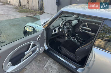 Хетчбек MINI Cooper 2002 в 