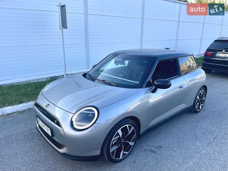 Хетчбек MINI Cooper 2024 в Львові