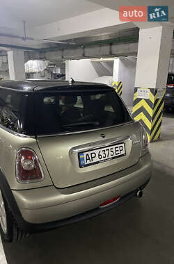 Хетчбек MINI Cooper 2008 в 