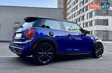 Хетчбек MINI Cooper 2019 в 