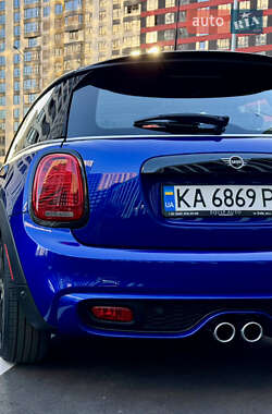 Хетчбек MINI Cooper 2019 в 