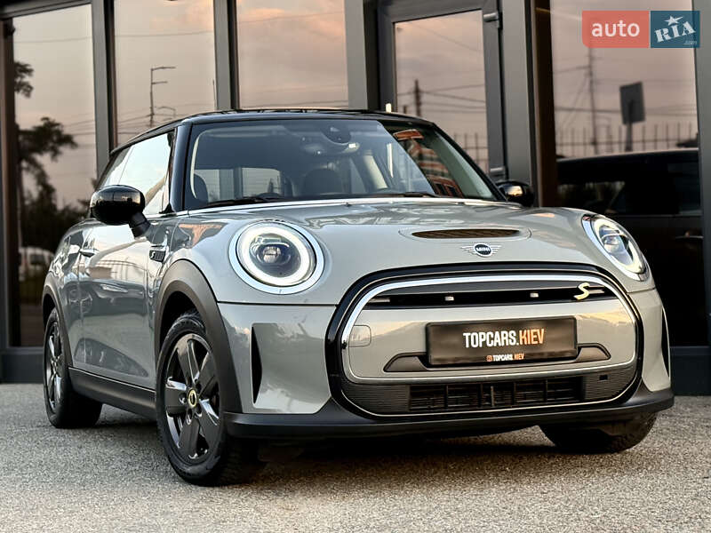 Хэтчбек MINI Cooper 2022 в Киеве
