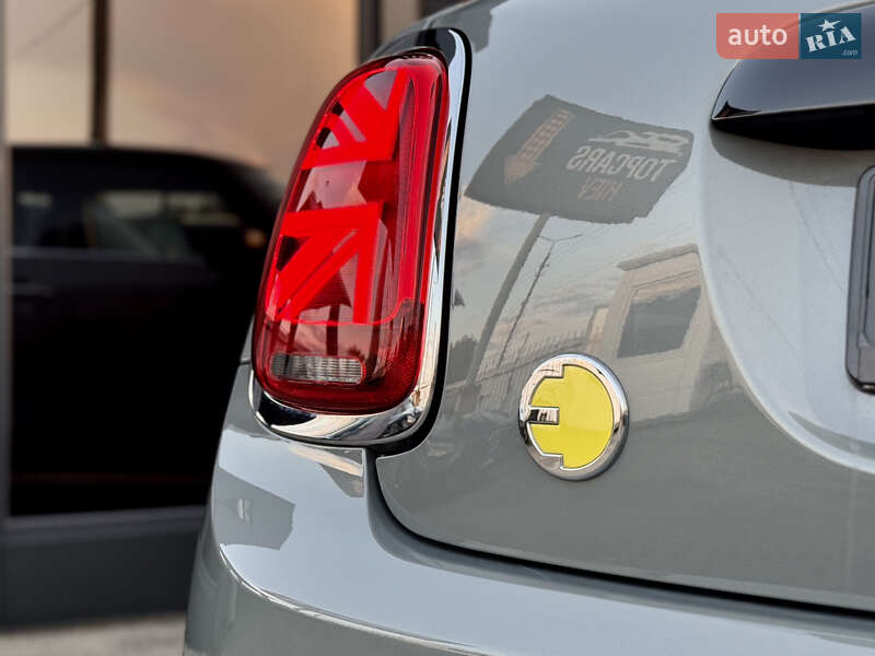 Хэтчбек MINI Cooper 2022 в Киеве