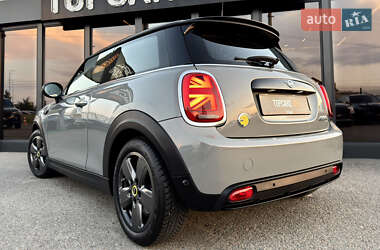 Хетчбек MINI Cooper 2022 в 