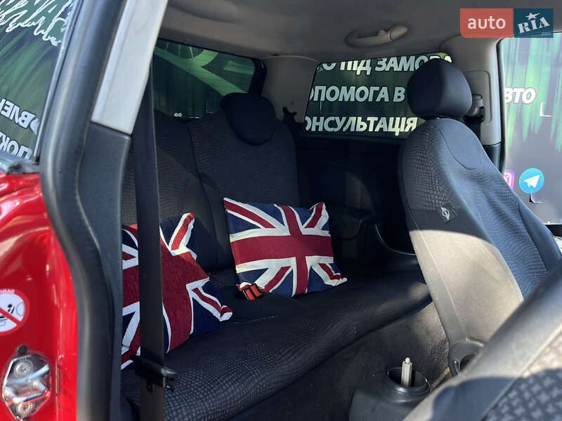 Хэтчбек MINI Cooper 2002 в Харькове фото 18 Хэтчбек MINI Cooper 2002 в Харькове