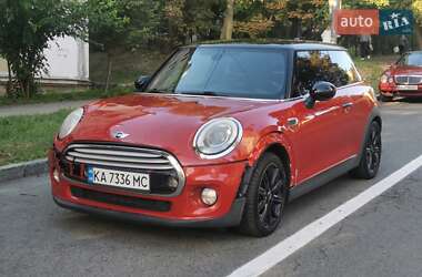 Хетчбек MINI Cooper 2014 в 