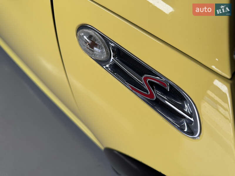 Хэтчбек MINI Cooper 2003 в Киеве фото 23 Хэтчбек MINI Cooper 2003 в Киеве