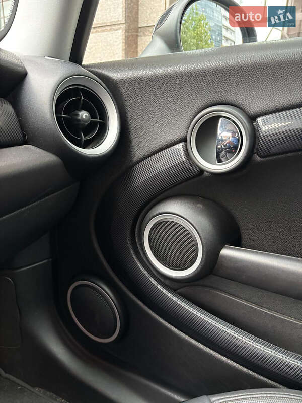 Хэтчбек MINI Cooper 2012 в Киеве