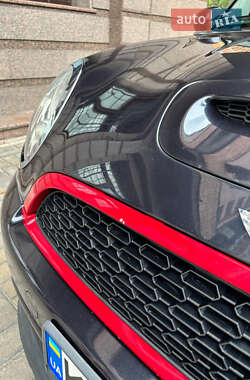Хетчбек MINI Cooper 2012 в 