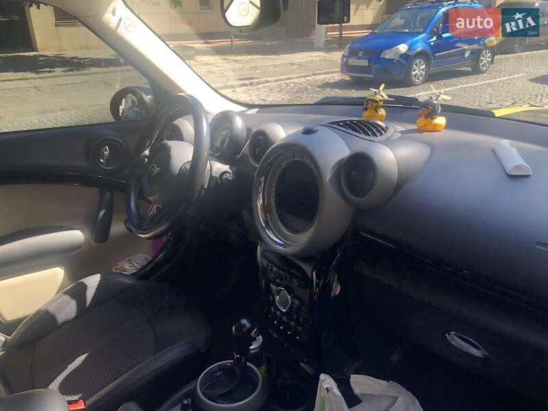 Внедорожник / Кроссовер MINI Cooper 2010 в Одессе
