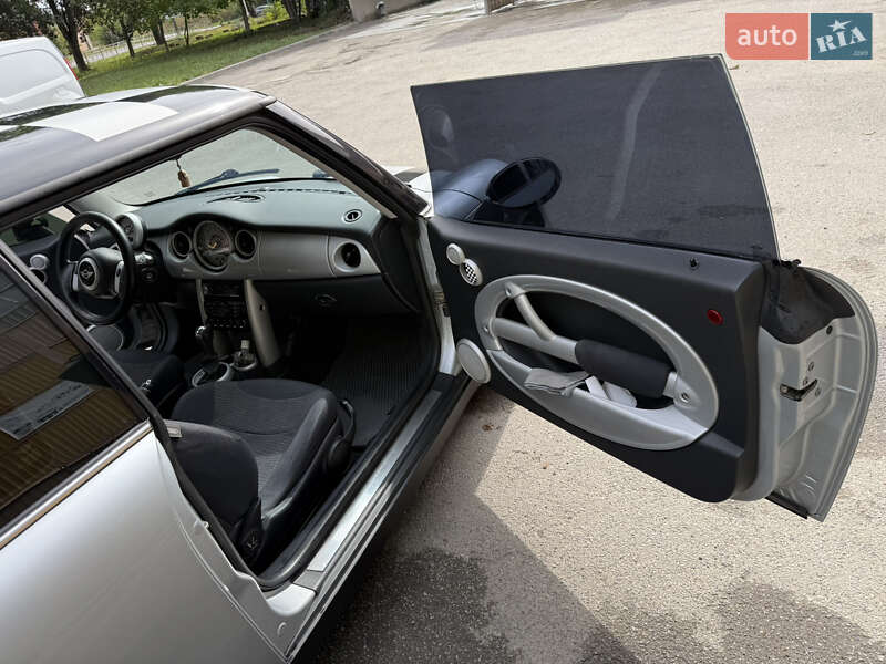 Хэтчбек MINI Cooper 2003 в Хмельницком
