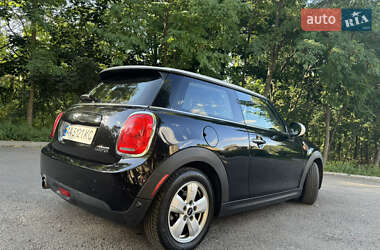 Хетчбек MINI Cooper 2017 в 