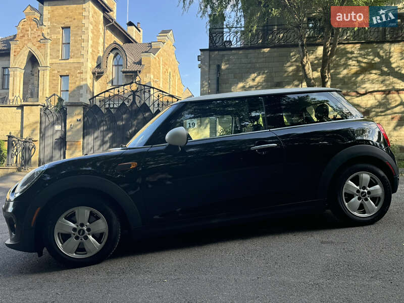 Хэтчбек MINI Cooper 2017 в Киеве фото 6 Хэтчбек MINI Cooper 2017 в Киеве