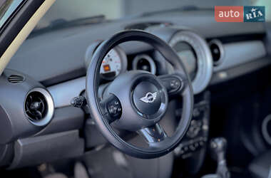 Хетчбек MINI Cooper 2011 в 
