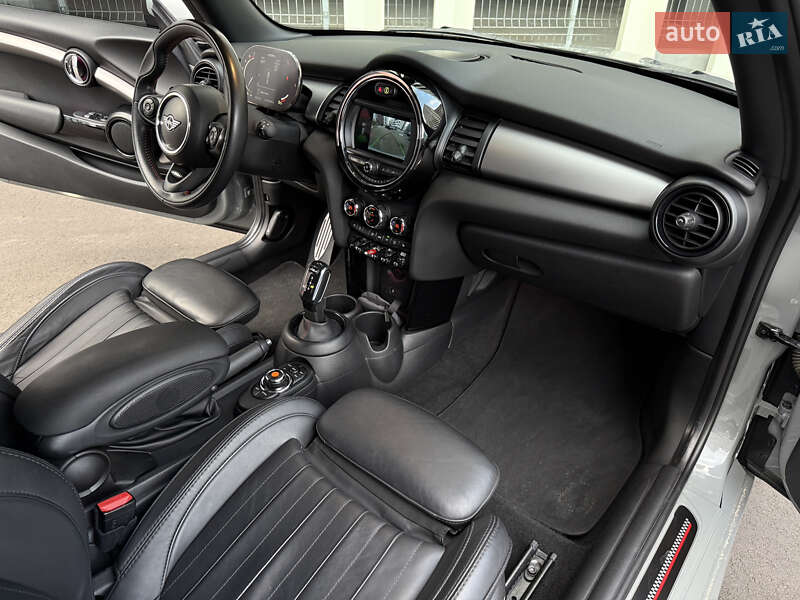 Хетчбек MINI Cooper 2020 в Києві