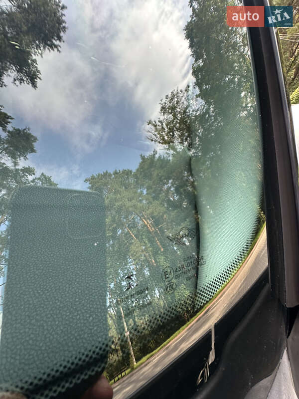 Хэтчбек MINI Cooper 2016 в Львове