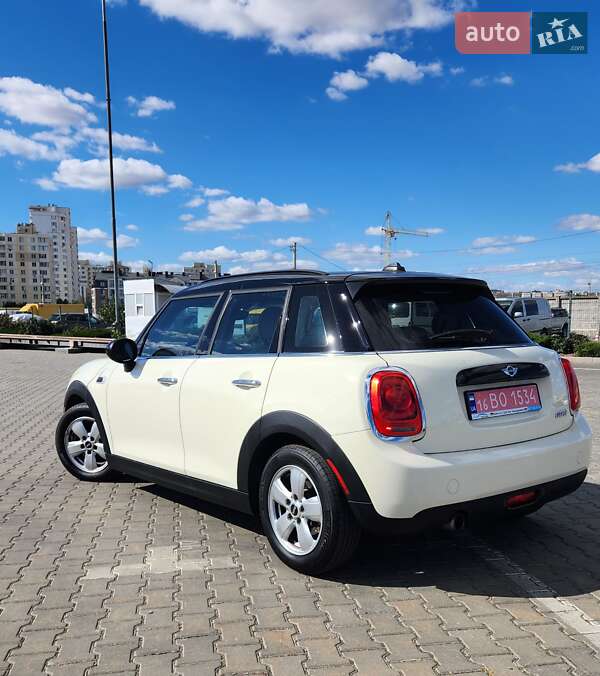 Хэтчбек MINI Cooper 2016 в Одессе