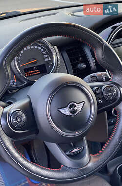 Хетчбек MINI Cooper 2016 в 