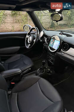 Хетчбек MINI Cooper 2011 в 