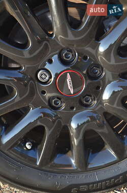 Хэтчбек MINI Cooper 2023 в 