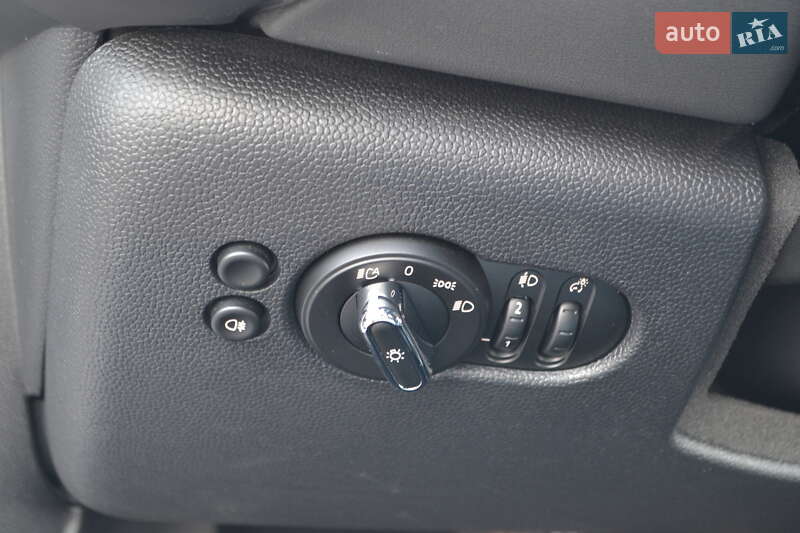 Хэтчбек MINI Cooper 2023 в Житомире фото 41 Хэтчбек MINI Cooper 2023 в Житомире