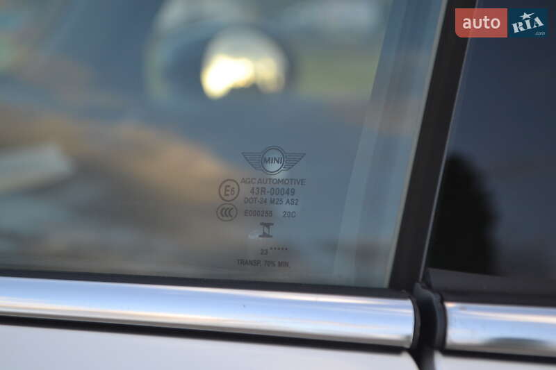 Хэтчбек MINI Cooper 2023 в Житомире фото 65 Хэтчбек MINI Cooper 2023 в Житомире