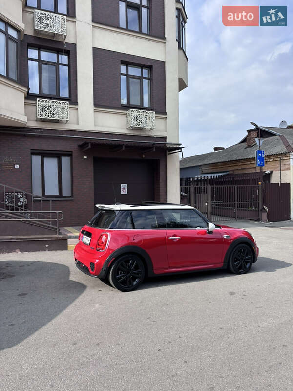 Хетчбек MINI Cooper 2017 в Полтаві