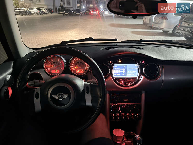 Хэтчбек MINI Cooper 2006 в Днепре