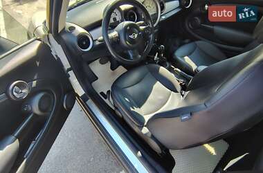 Хэтчбек MINI Cooper 2013 в 