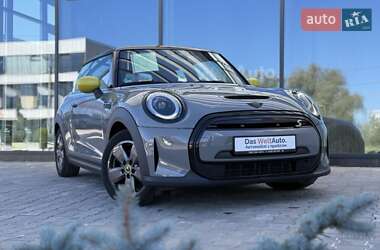 Хэтчбек MINI Cooper 2022 в Хмельницком
