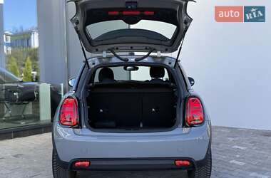 Хэтчбек MINI Cooper 2022 в 