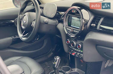 Хэтчбек MINI Cooper 2020 в 