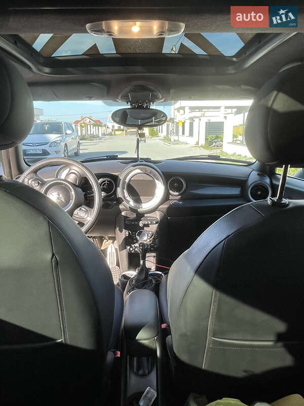 Хэтчбек MINI Cooper 2013 в Львове фото 24 Хэтчбек MINI Cooper 2013 в Львове