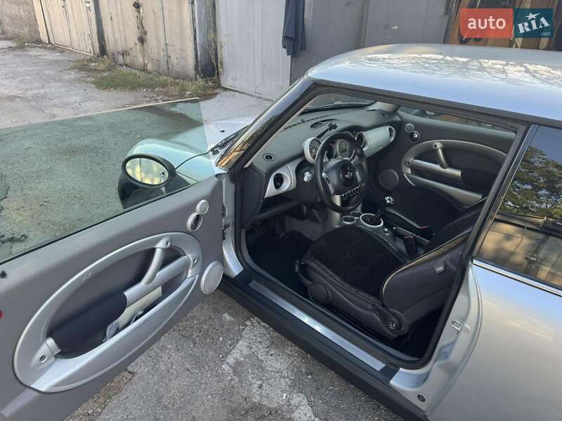 Хетчбек MINI Cooper 2002 в Харкові