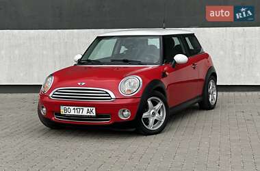Хетчбек MINI Cooper 2008 в 