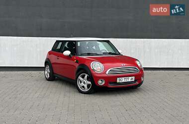 Хетчбек MINI Cooper 2008 в 