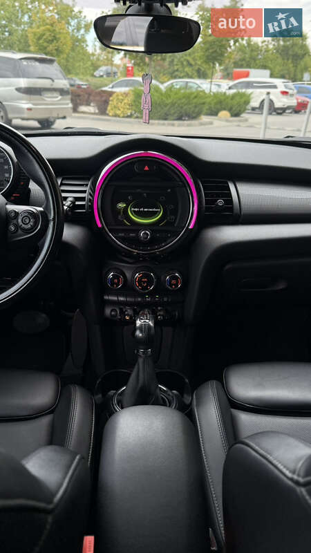 Хэтчбек MINI Cooper 2016 в Одессе