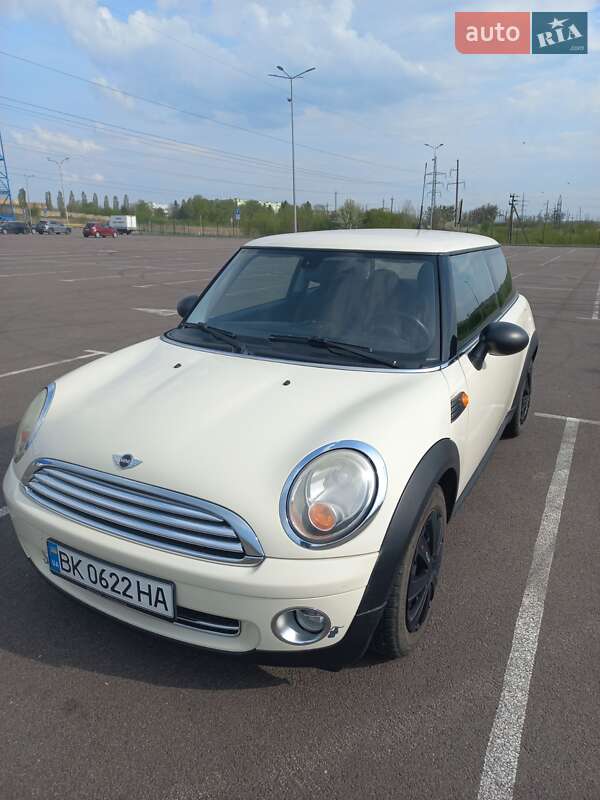 Хетчбек MINI Cooper 2009 в Рівному