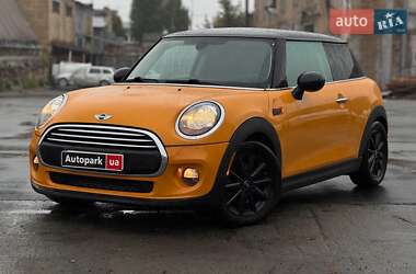 Хэтчбек MINI Cooper 2014 в Киеве