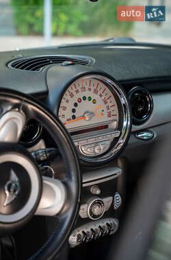 Хетчбек MINI Cooper 2006 в 