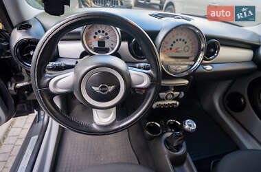 Хетчбек MINI Cooper 2006 в 