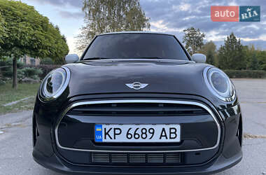 Хетчбек MINI Cooper 2022 в 