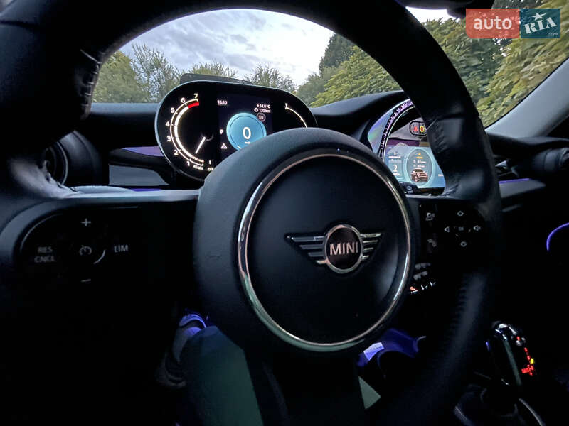 Хэтчбек MINI Cooper 2022 в Запорожье